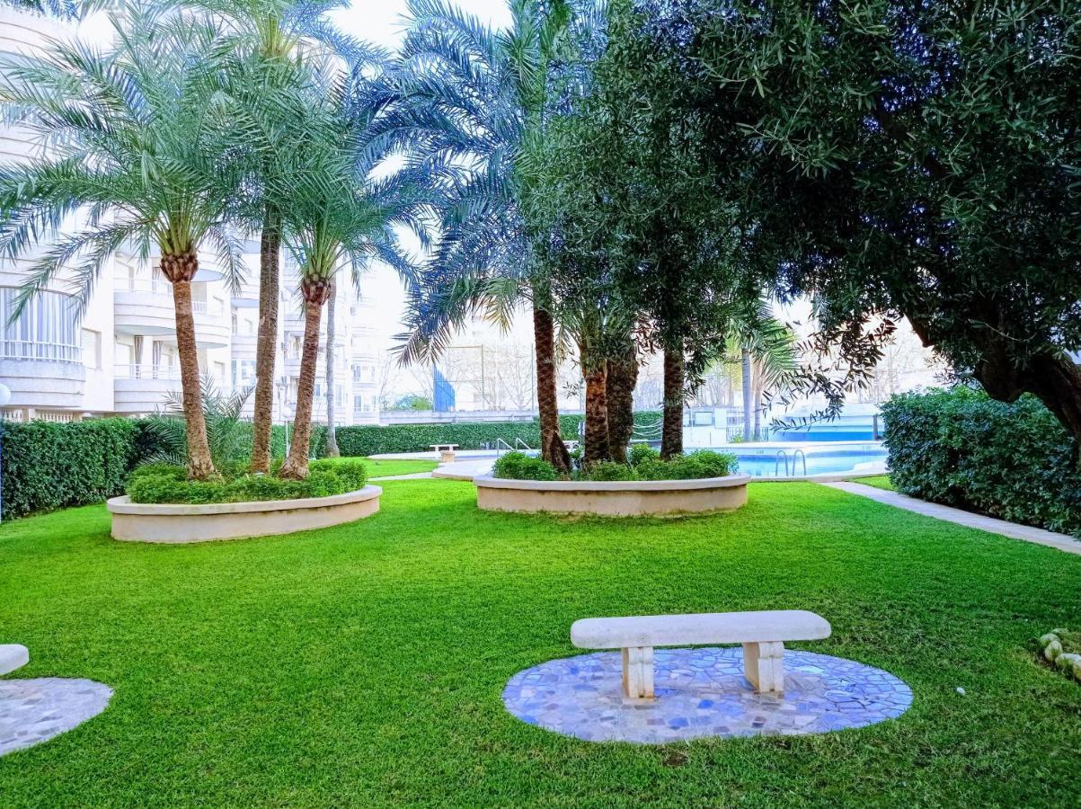 Tropicana Park Solo Familias Serviplaya Гандия Экстерьер фото